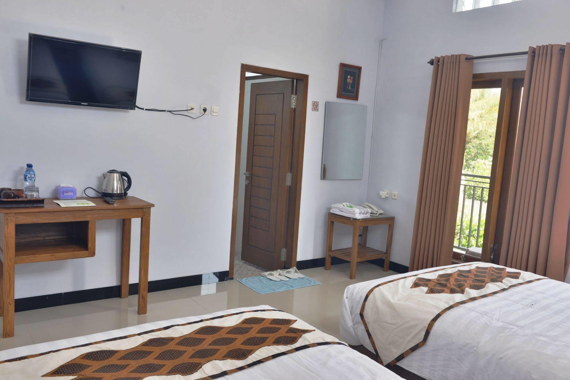 Malang Hill Syariah Redpartner酒店 外观 照片